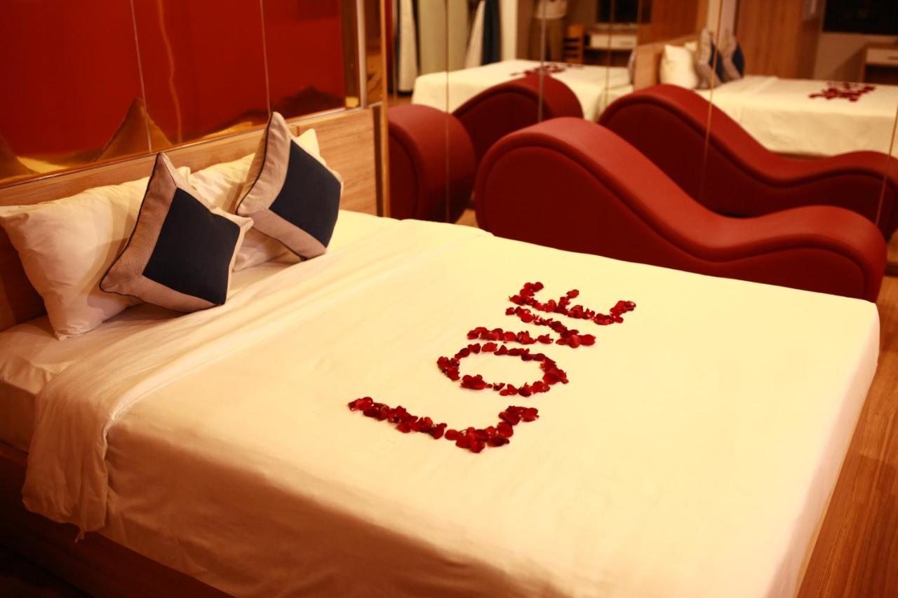 Mata Love Hotel Дананг Экстерьер фото