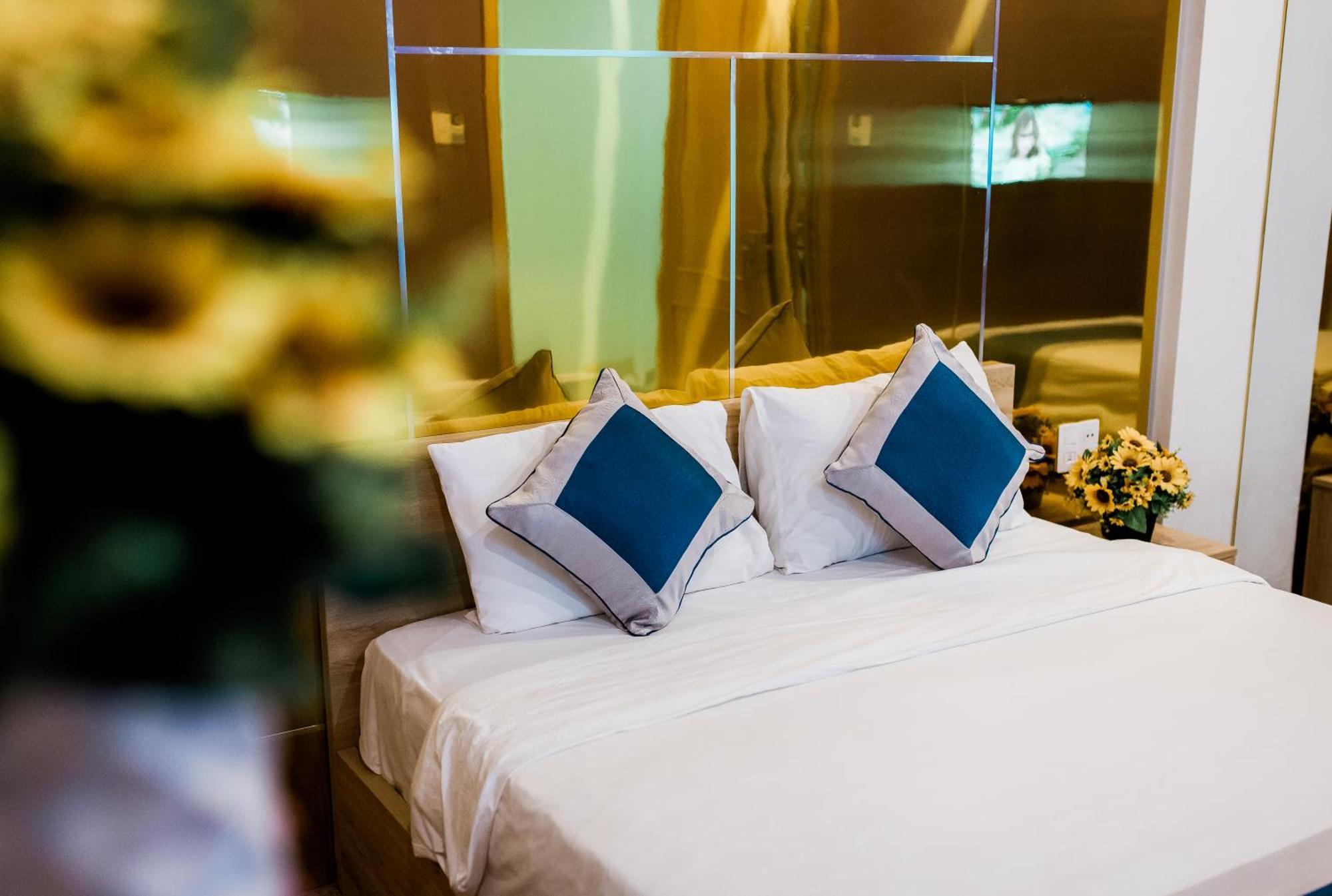Mata Love Hotel Дананг Экстерьер фото