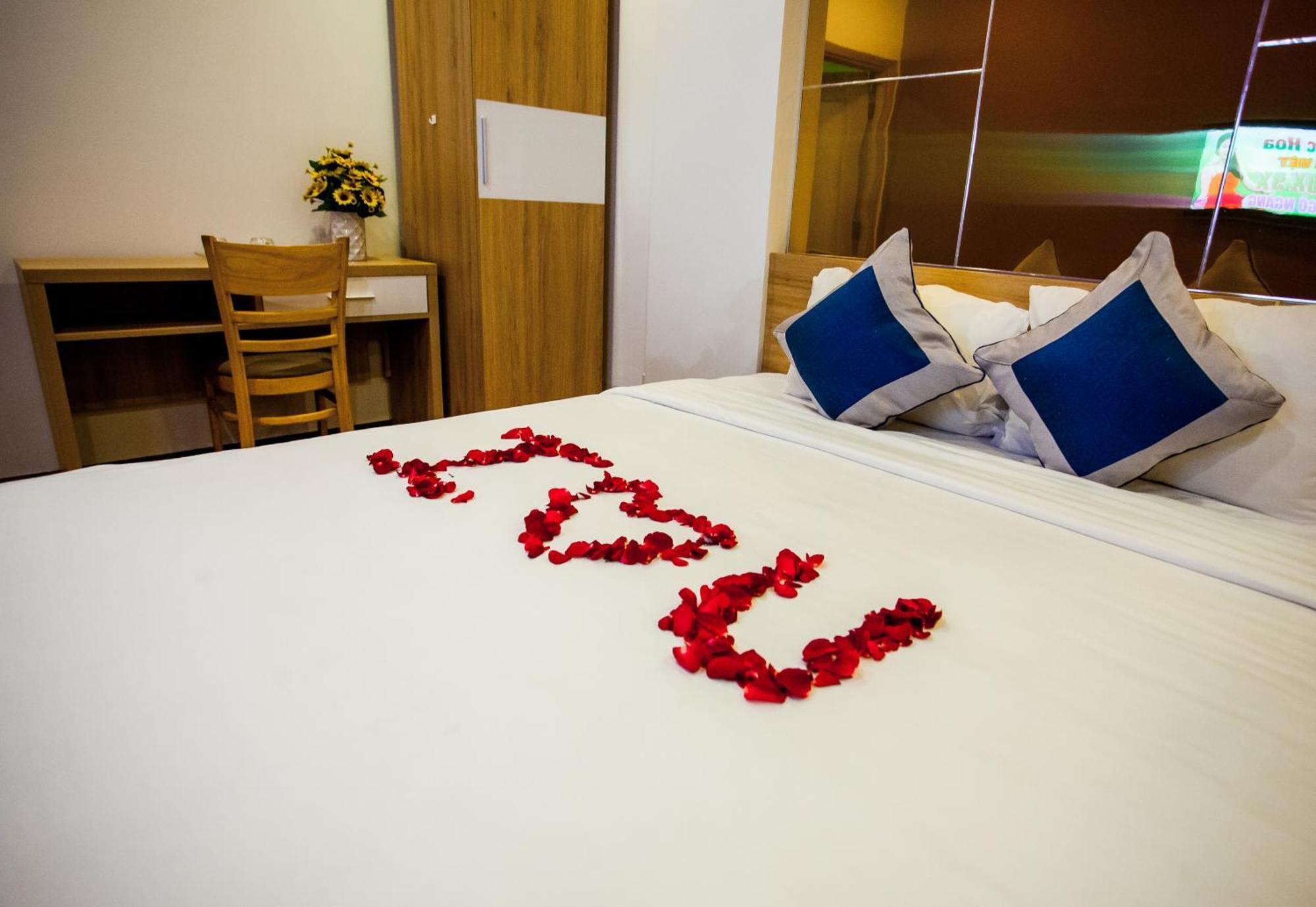 Mata Love Hotel Дананг Экстерьер фото